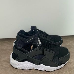 Nike Huaraches